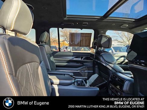 Used 2024 Jeep Grand Wagoneer Series III w/ Rear Seat Video Group 1 image 15