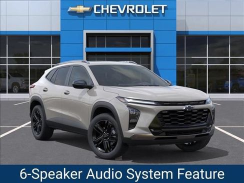 New 2026 Chevrolet Trax ACTIV w/ Sunroof Package FWD image 8