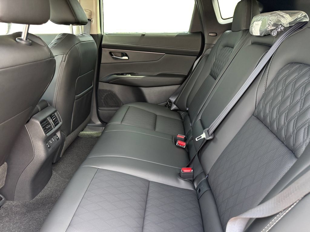 New 2027 Nissan Murano Platinum w/ Cargo Package AWD/4WD image 15