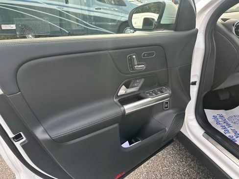 Used 2026 Mercedes-Benz GLA 250 GLA 250 image 11