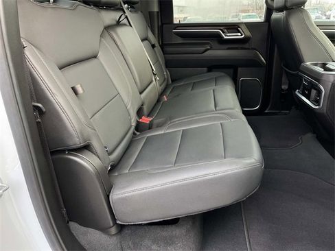 Used 2024 GMC Sierra 2500 SLT w/ SLT Premium Package image 25