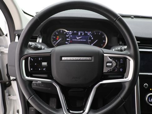 Used 2023 Land Rover Discovery Sport S image 17