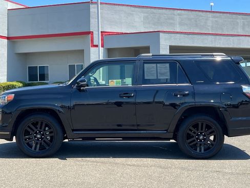 Used 2021 Toyota 4Runner Nightshade AWD/4WD image 9