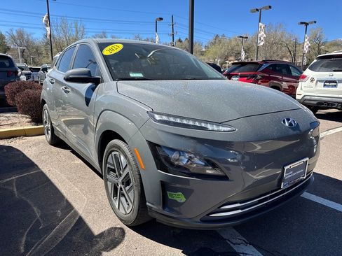 Used 2023 Hyundai Kona SE image 6