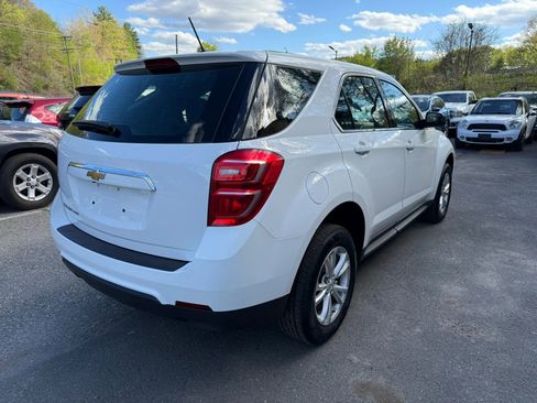 Used 2017 Chevrolet Equinox LS AWD/4WD image 3