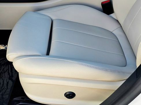 New 2026 Mercedes-Benz CLA 250 4MATIC image 18