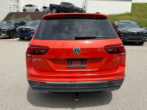 Used 2018 Volkswagen Tiguan SE AWD/4WD image 6