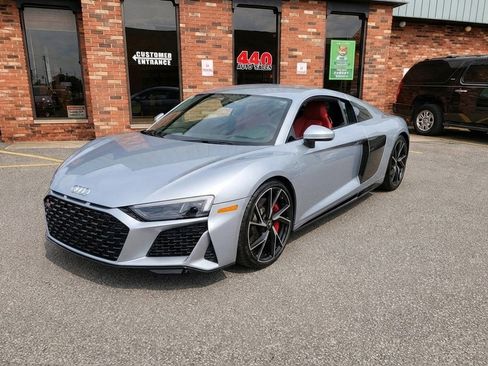 Used 2022 Audi R8 V10 performance image 6