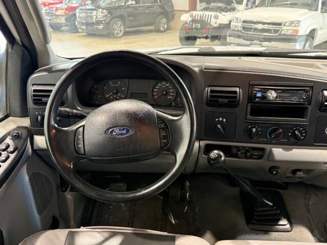 Used 2005 Ford F350 XLT AWD/4WD image 19