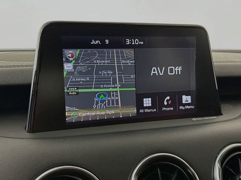 Used 2019 Kia Stinger GT1 RWD image 17