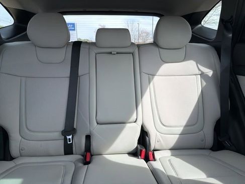 New 2026 Hyundai Tucson Limited image 32