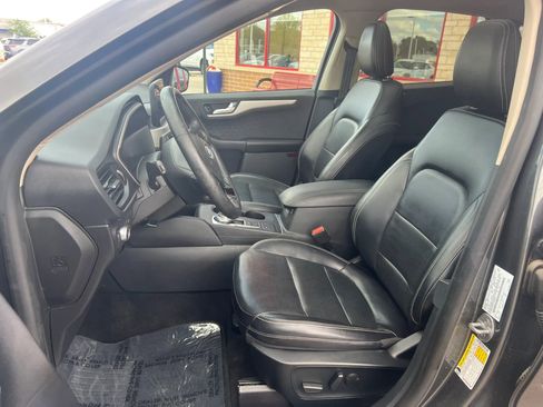 Used 2020 Ford Escape SEL FWD image 10