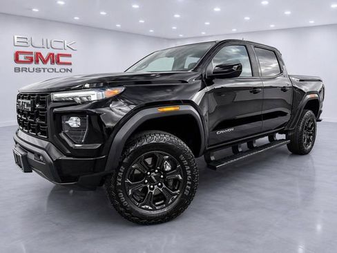 Used 2023 GMC Canyon Elevation w/ Elevation Premium Package image 1