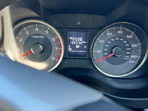 Used 2015 Subaru Forester 2.5i Limited image 14