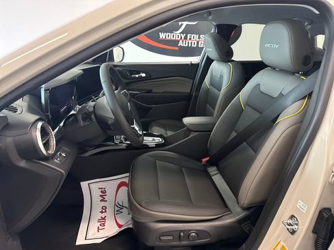 New 2026 Chevrolet Trax ACTIV w/ Driver Confidence Package FWD image 11