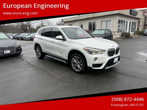 Used 2017 BMW X1 xDrive28i image 1