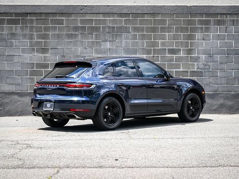 Used 2020 Porsche Macan AWD/4WD image 3