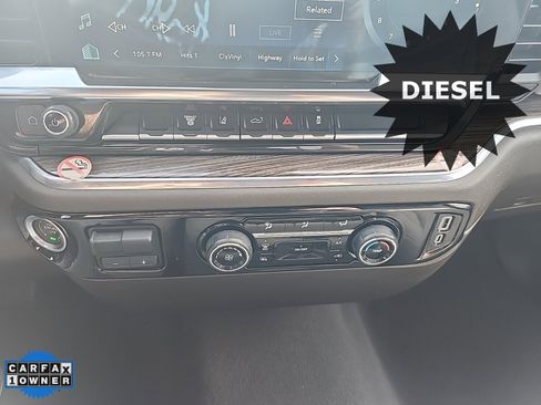 Used 2024 Chevrolet Silverado 3500 LT image 33