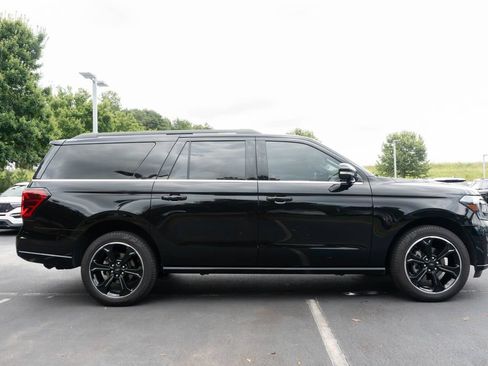 Used 2024 Ford Expedition Max Limited AWD/4WD image 14