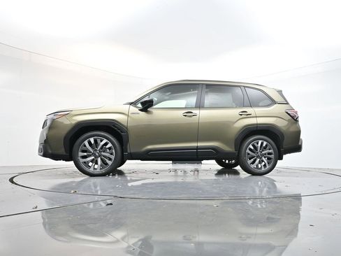 New 2025 Subaru Forester Touring image 29