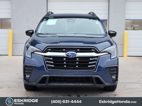 Used 2024 Subaru Ascent Limited AWD/4WD image 2