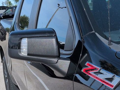 Used 2020 Chevrolet Silverado 1500 RST AWD/4WD image 12