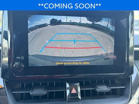 Used 2025 Toyota Corolla LE FWD image 13