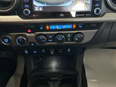 Used 2023 Toyota Tacoma Limited AWD/4WD image 15