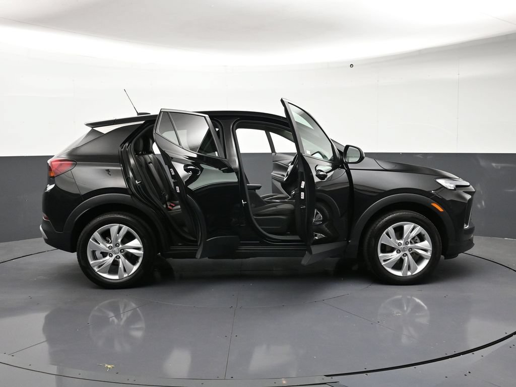 Used 2024 Buick Encore GX Preferred w/ Comfort Package AWD/4WD image 33