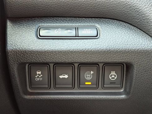 Used 2015 Nissan Altima 2.5 SL w/ Technology Package image 25