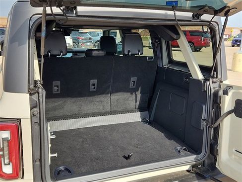 Used 2025 Ford Bronco Outer Banks image 8