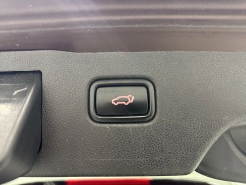 Used 2017 Kia Sorento EX w/ EX V6 Premium Package image 28