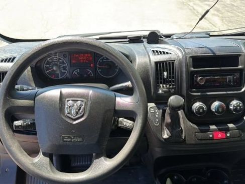 Used 2016 RAM ProMaster 2500 w/ Interior Convenience Group FWD image 8