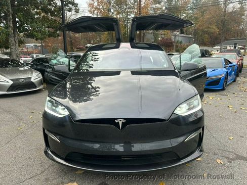 Used 2024 Tesla Model X AWD image 21