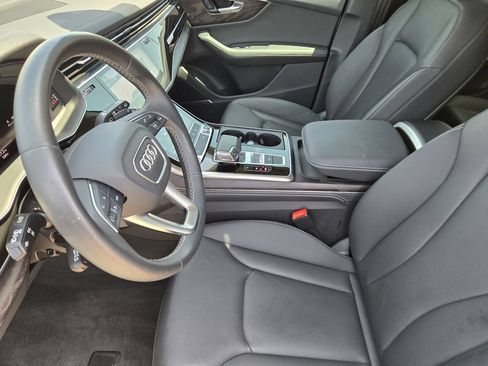 Certified 2023 Audi Q8 Premium Plus w/ Premium Plus Package AWD/4WD image 17