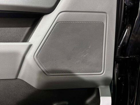 Used 2025 Ford F250 XLT AWD/4WD image 28