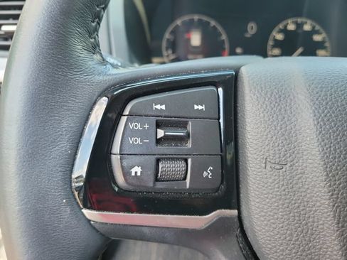 Certified 2025 Honda Odyssey Touring image 23