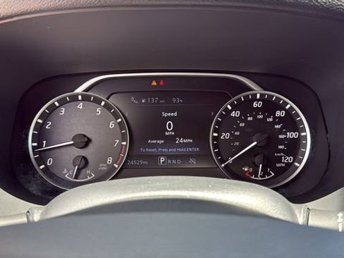 Used 2024 Nissan Frontier SV w/ SV Convenience Package RWD image 23