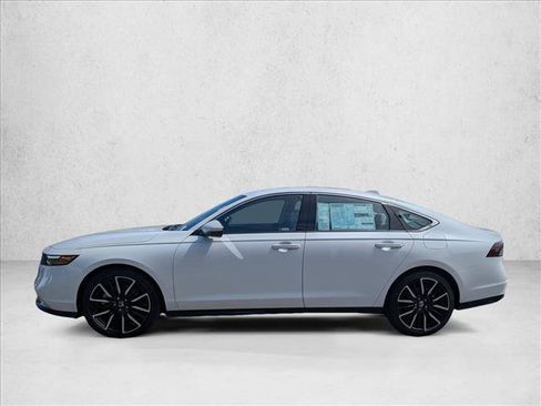 New 2026 Honda Accord Touring image 9