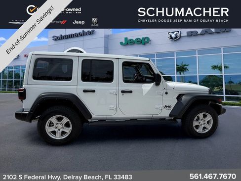 Used 2022 Jeep Wrangler Unlimited Sport w/ Sun And Sound Package AWD/4WD image 8