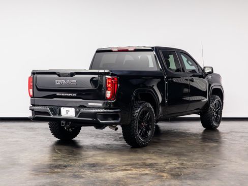 Used 2024 GMC Sierra 1500 Elevation w/ LPO, Elevation Black Package AWD/4WD image 20