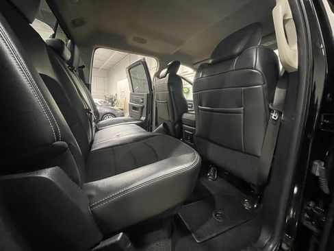 Used 2013 RAM 1500 Sport w/ Sport Premium Group image 18