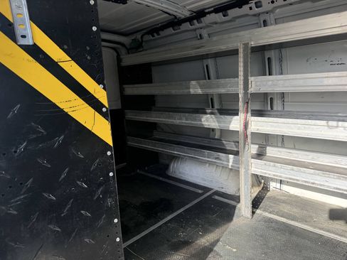 Used 2020 Chevrolet Express 2500 w/ Driver Convenience Package RWD image 26