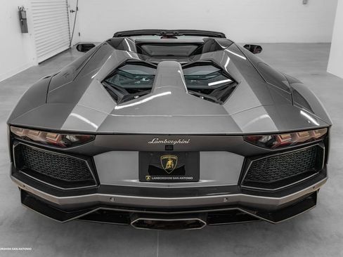 Used 2015 Lamborghini Aventador LP 700-4 AWD/4WD image 19