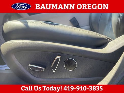 Used 2019 Lincoln Nautilus Select AWD/4WD image 24