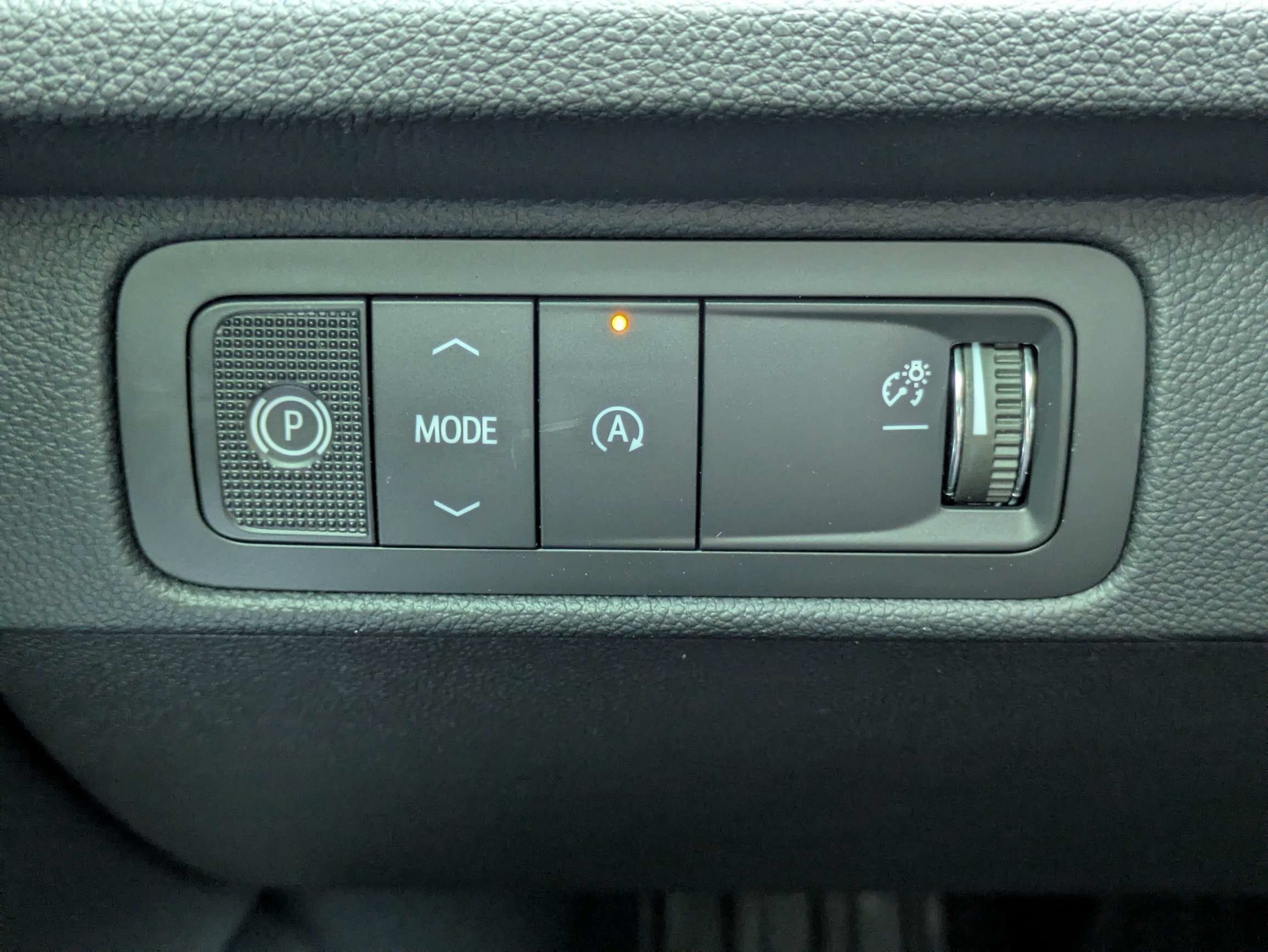 New 2027 Chevrolet Traverse LT w/ Driver Confidence Package FWD image 17