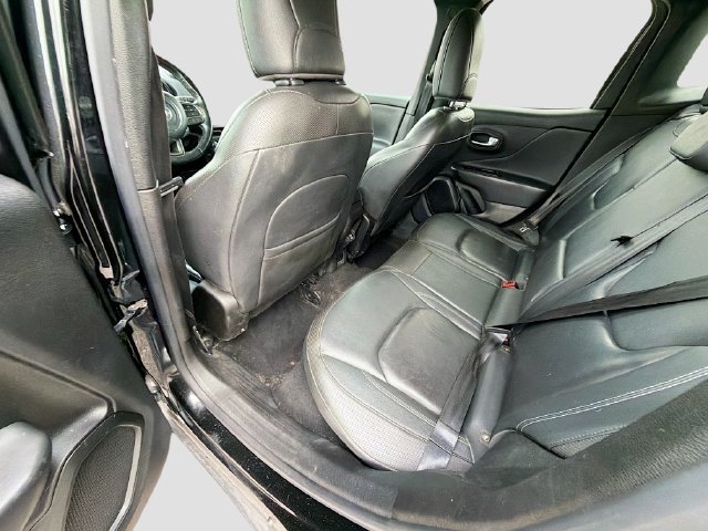 Used 2021 Jeep Renegade Limited AWD/4WD image 28