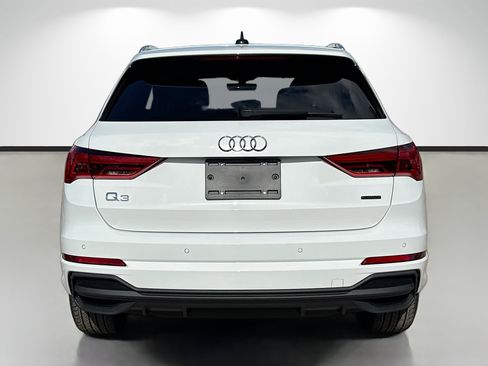 Used 2025 Audi Q3 2.0T Premium Plus w/ Premium Plus Package image 4
