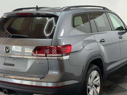 Used 2021 Volkswagen Atlas SE w/ Panoramic Sunroof Package AWD/4WD image 12