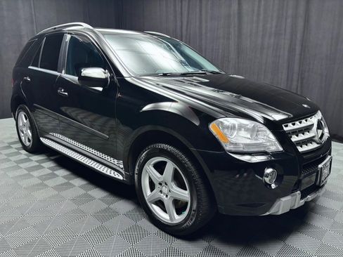 Used 2010 Mercedes-Benz ML 550 4MATIC image 7